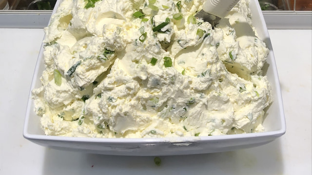 SCALLION CREAM CHEESE ON THE SIDE