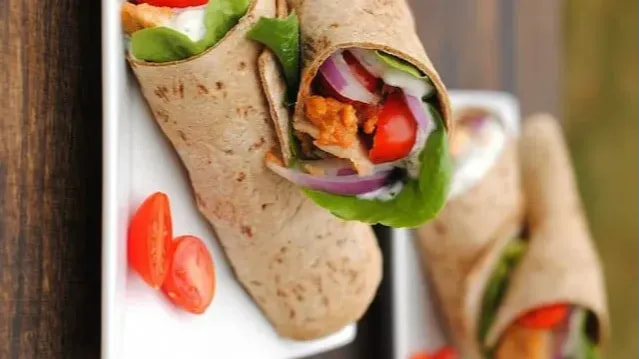 TANDOORI CHICKEN WRAP