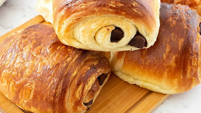 Chocolate croissant