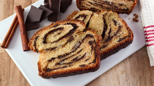 Chocolate Babka Slice